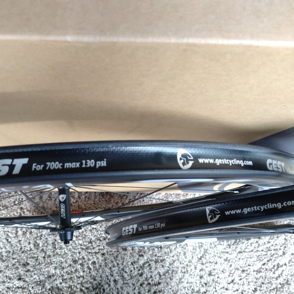GEST Balance C55 CARBON Rennrad Aero Laufradsatz Clincher - RAAAD.de