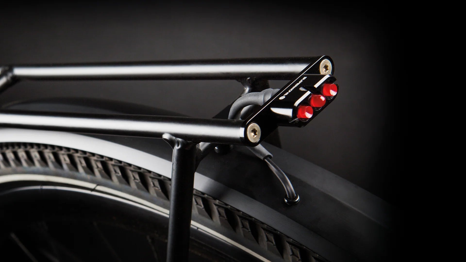 SUPERNOVA E3 Tail Light 2 E-Bike Rücklicht | Gepäckträgermontage 50 mm | 12 V | StVZO E-25