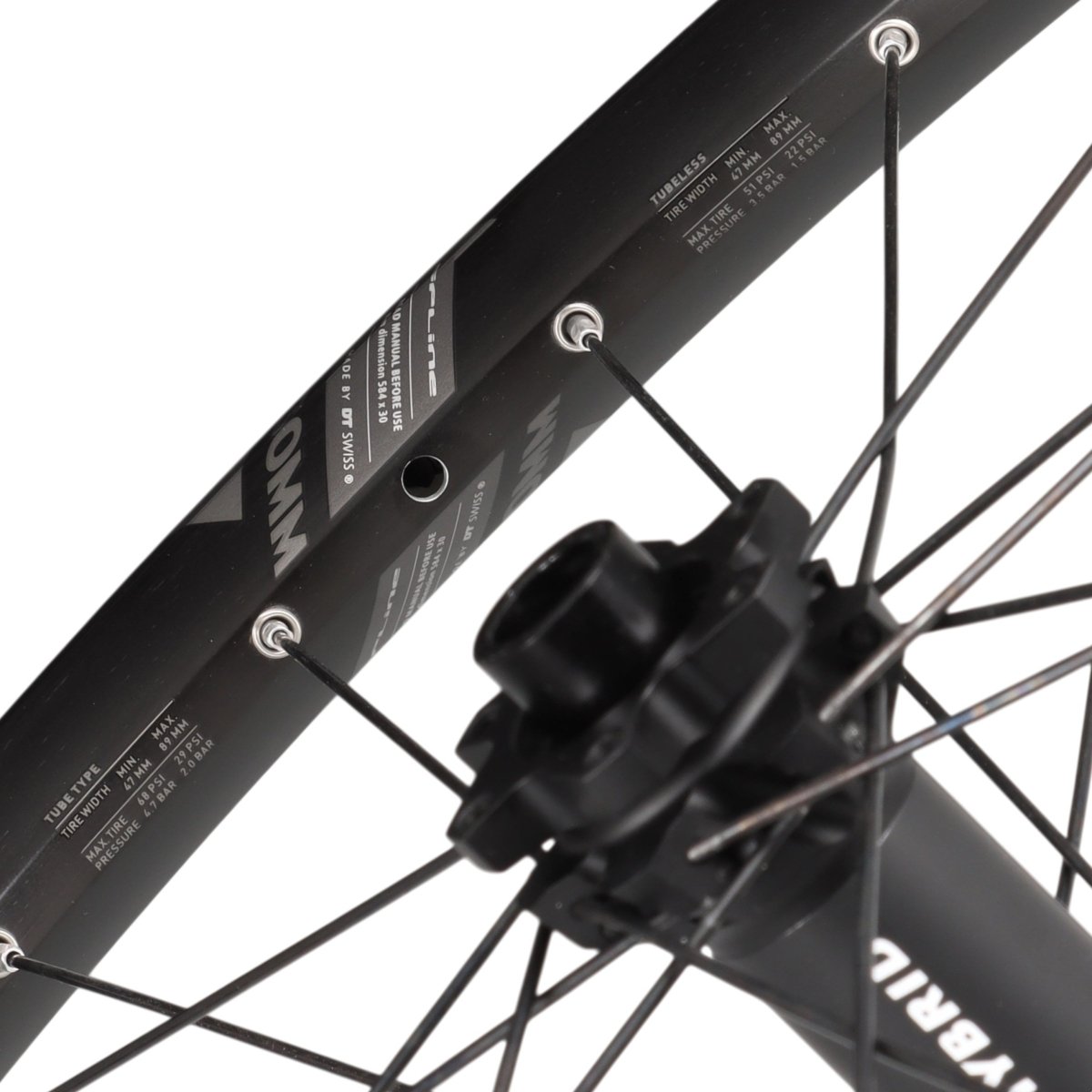 DT Swiss H 1900 SPLINE Vorderrad 27.5“ | 30 mm Maulweite | 15x110 mm Boost Steckachse | 6-Loch - RAAAD.de