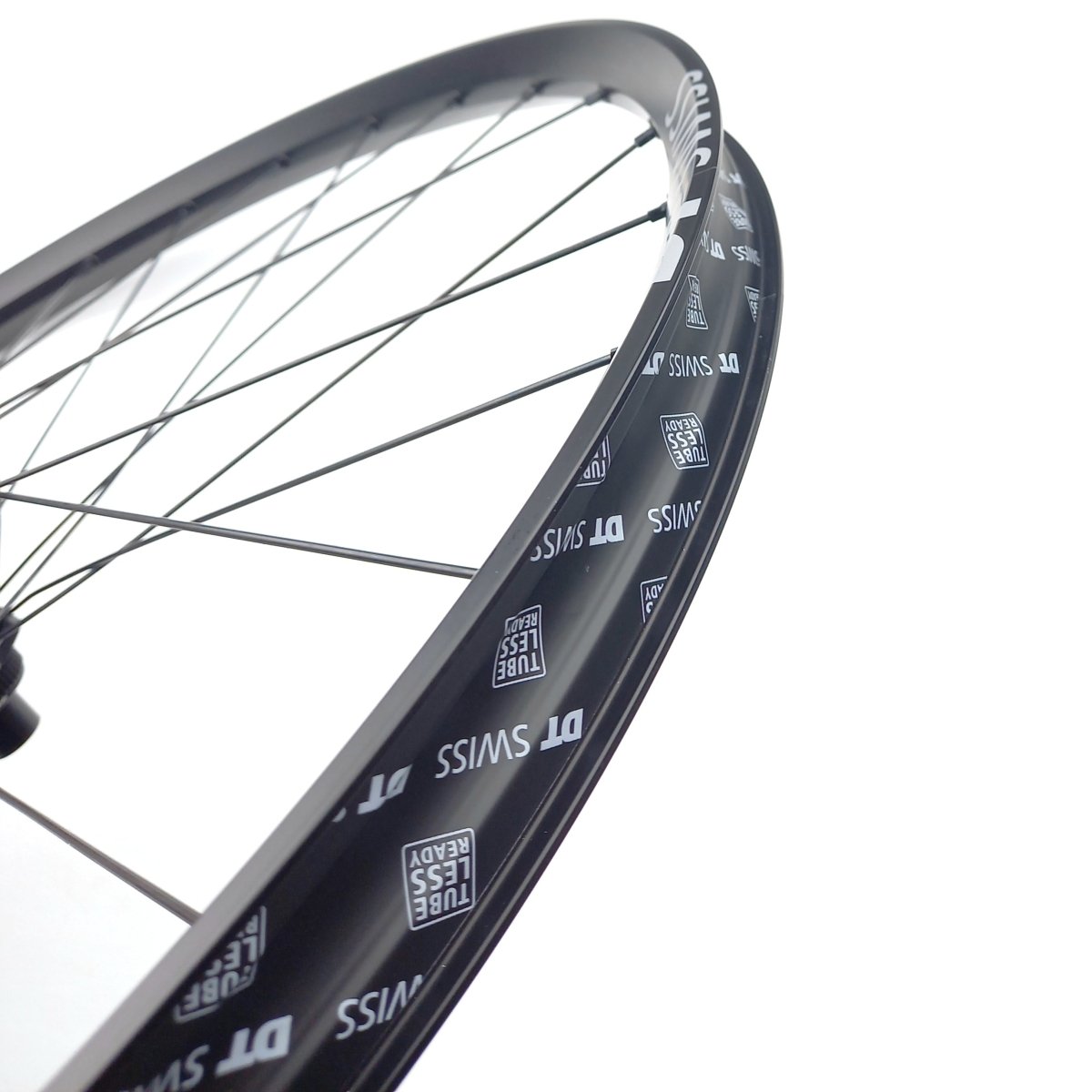 DT Swiss Vorderrad H 1900 Spline 35 27,5 Zoll Centerlock 15x110 mm Boost Laufrad - RAAAD.de