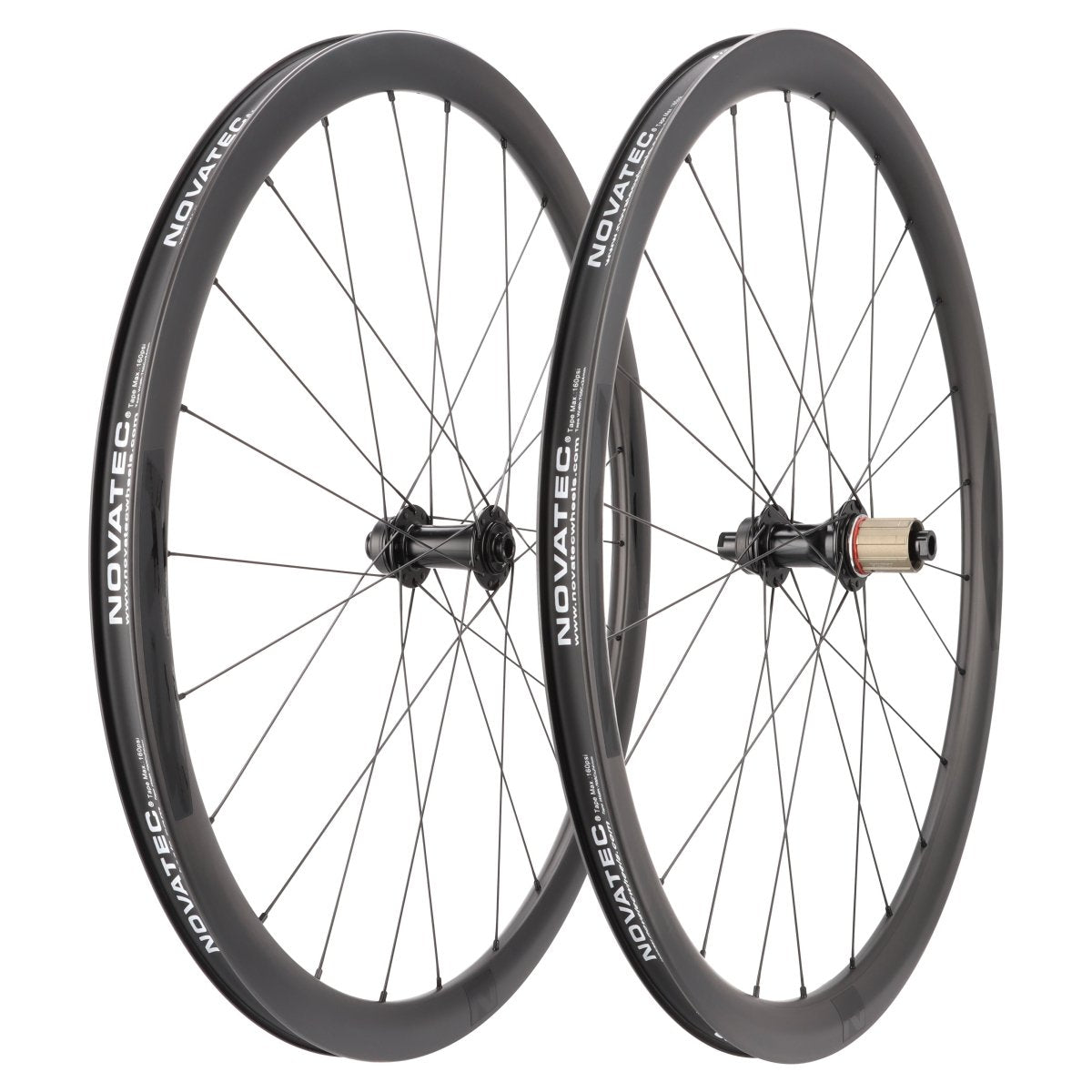 NOVATEC R3 | Laufradsatz 28" Carbon | Rennrad | Centerlock | 12x100 / 12x142 mm | Shimano HG - RAAAD.de