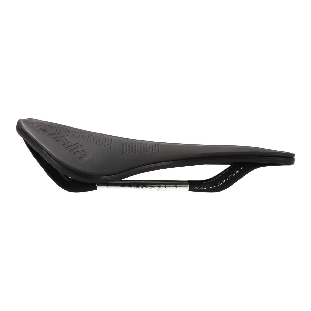 パーツ Selle ITALIA NOVUS BOOST EVO 145mm Selle Italia NOVUS BOOST EVO SUPERFLOW 2025. Седла для велосипеда