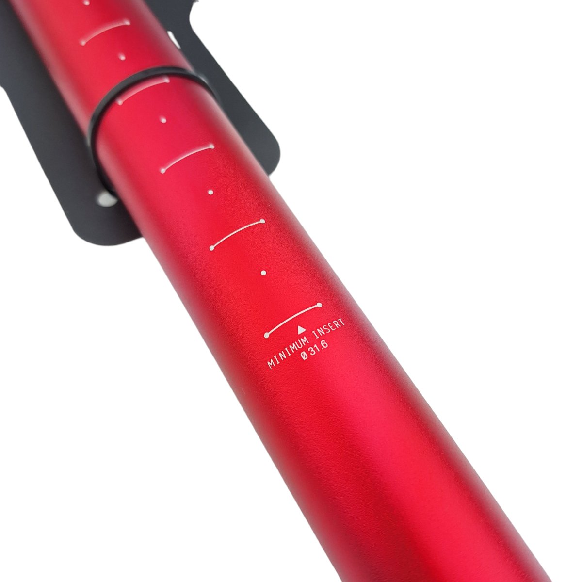 sattelstütze rot Sixpack Menace Sattelstütze 31.6x350 mm rot – RAAAD.de