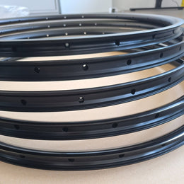 Werkstattposten: Kinlin Felgen Set 5 Stück 29" | 28 Loch | 19–25 mm Innenweite | schwarz